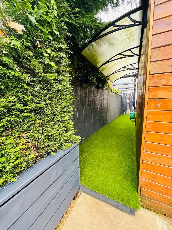 Tropical Style House Near Newcastle City Centre מראה חיצוני תמונה