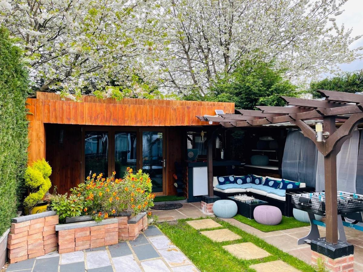 Tropical Style House Near Newcastle City Centre מראה חיצוני תמונה